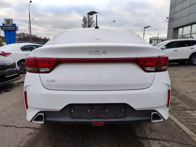 Kia Rio 2021