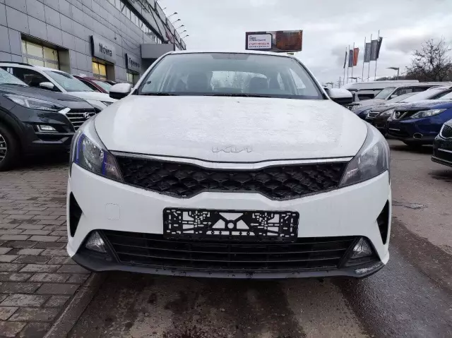 Kia Rio 2021