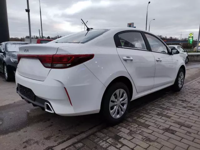 Kia Rio 2021