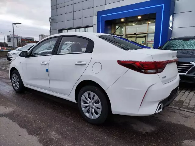 Kia Rio 2021