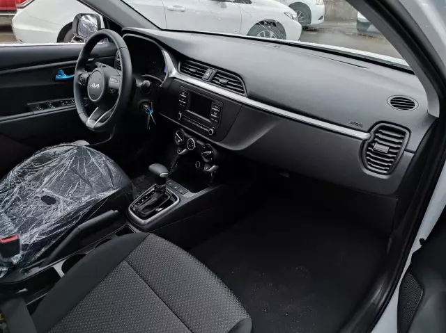 Kia Rio 2021