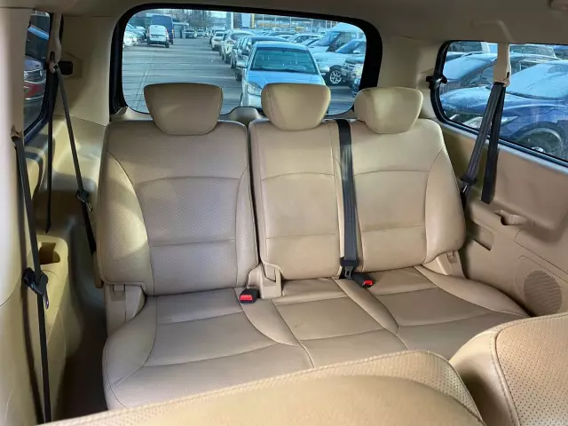 Hyundai Grand Starex 2015
