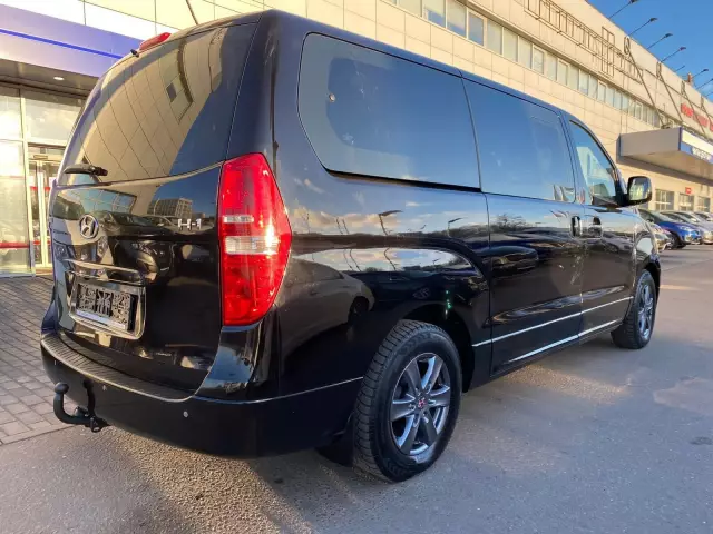 Hyundai Grand Starex 2015