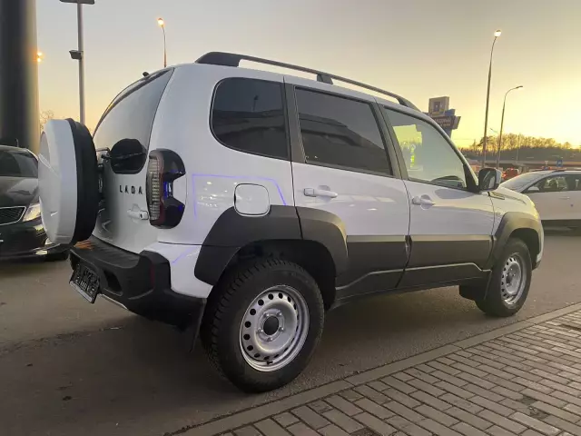 LADA Niva 2021