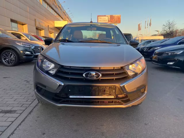 LADA Granta 2019