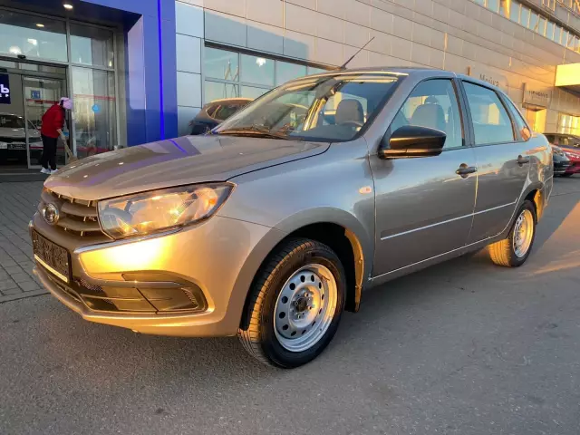 LADA Granta 2019