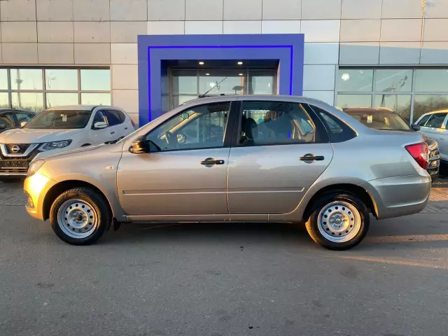 LADA Granta 2019