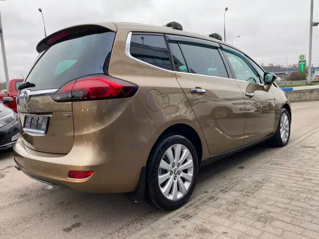 Opel Zafira 2013