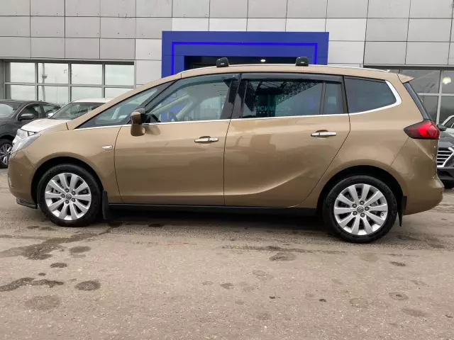 Opel Zafira 2013