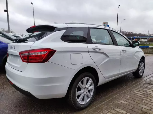 LADA Vesta 2019