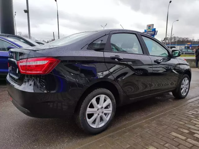LADA Vesta 2019