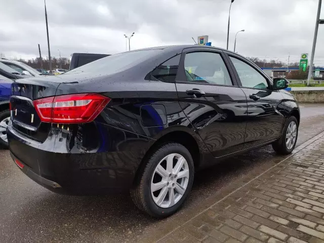 LADA Vesta 2019
