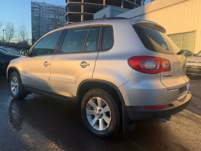 Volkswagen Tiguan 2011