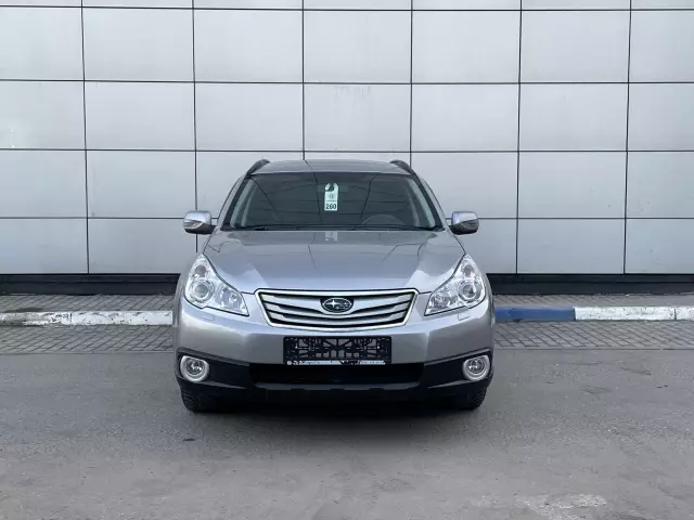 Subaru Outback 2011