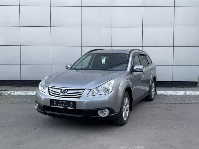 Subaru Outback 2011
