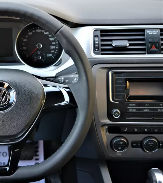 Volkswagen Jetta 2017