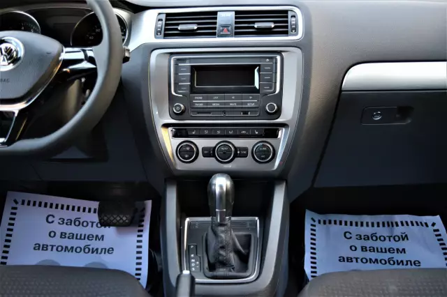 Volkswagen Jetta 2017