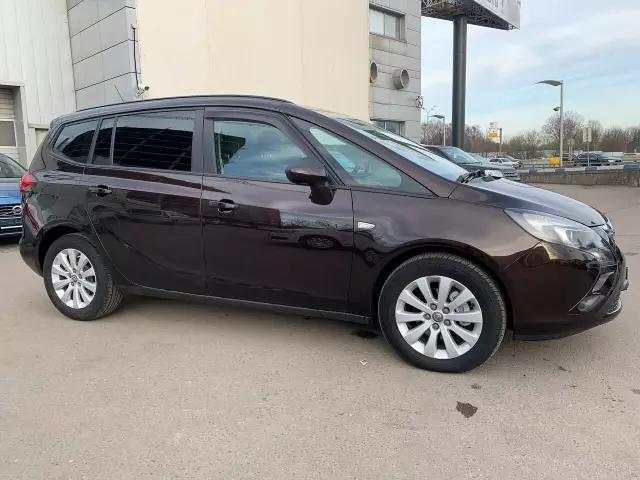 Opel Zafira 2012