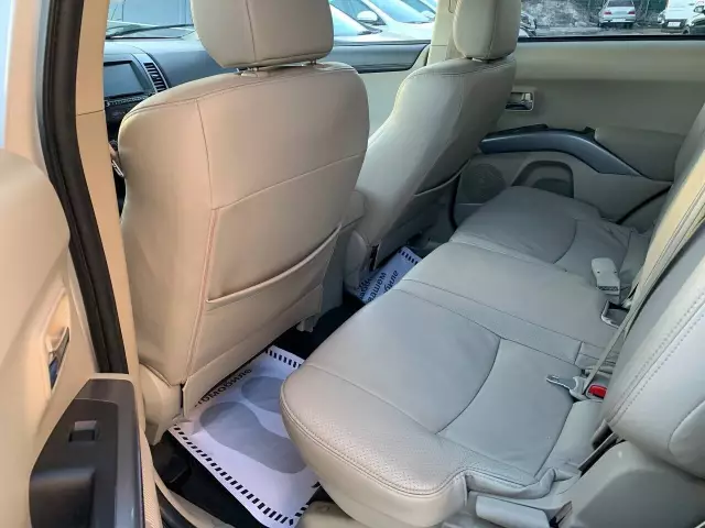 Peugeot 4007 2011