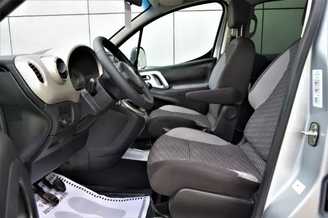 Peugeot Partner 2012