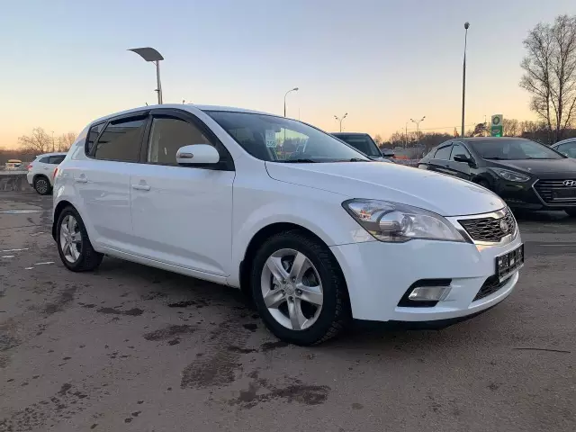 Kia Ceed 2010