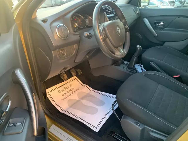 Renault Sandero 2016