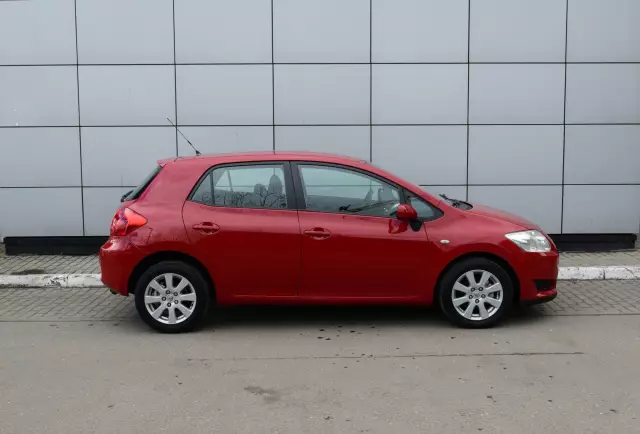 Toyota Auris 2009