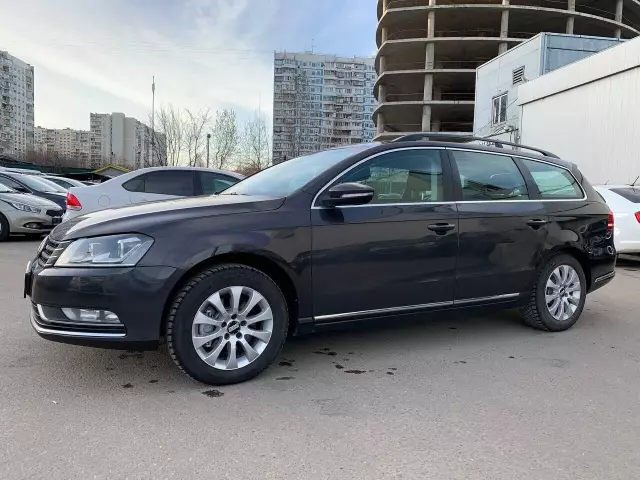 Volkswagen Passat 2011
