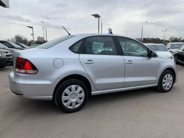 Volkswagen Polo 2016