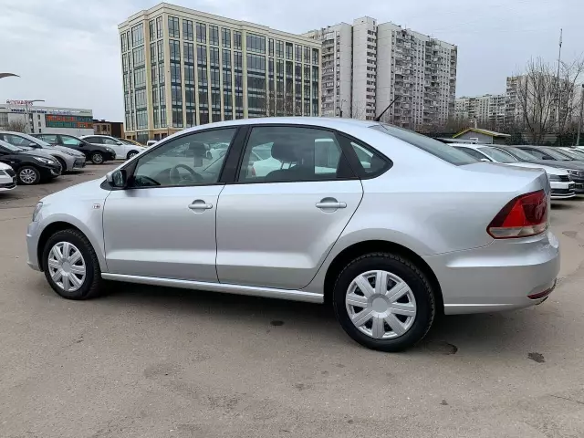 Volkswagen Polo 2016