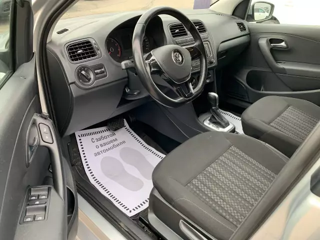 Volkswagen Polo 2016