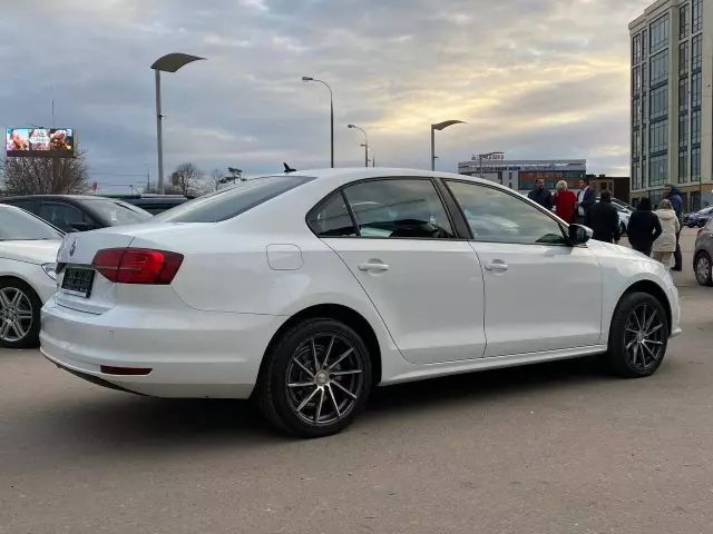 Volkswagen Jetta 2016