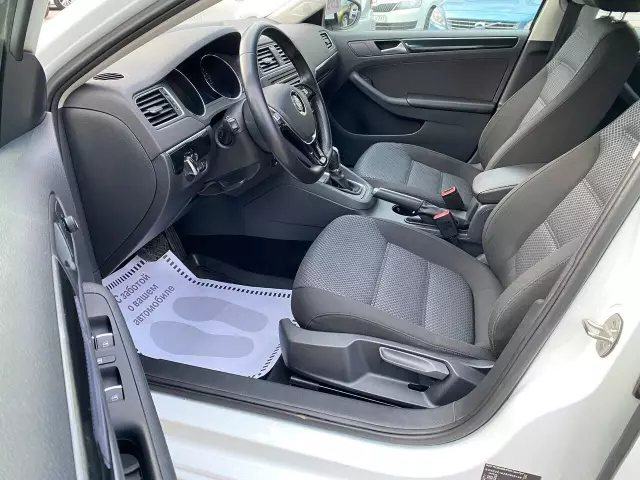Volkswagen Jetta 2016