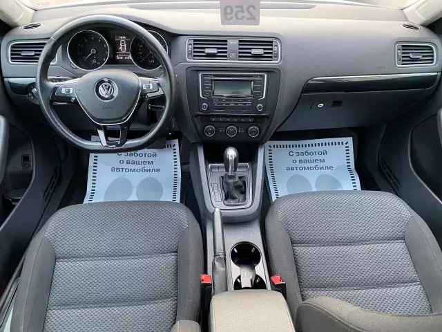 Volkswagen Jetta 2016