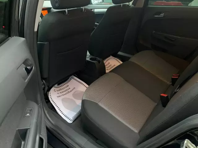 Opel Astra 2014