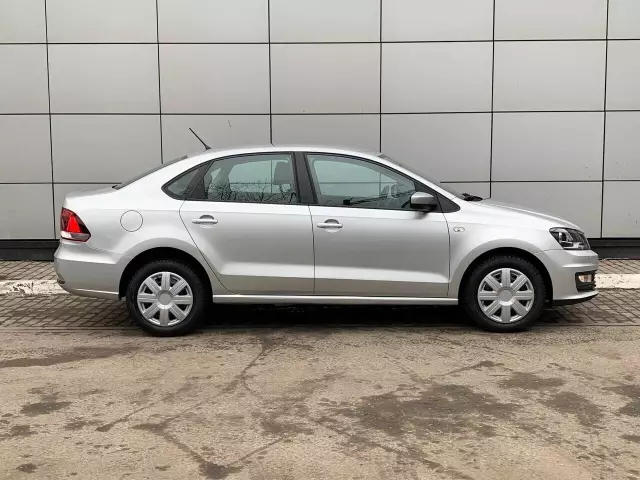 Volkswagen Polo 2016
