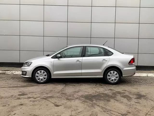 Volkswagen Polo 2016