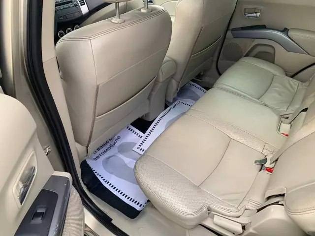 Mitsubishi Outlander 2008