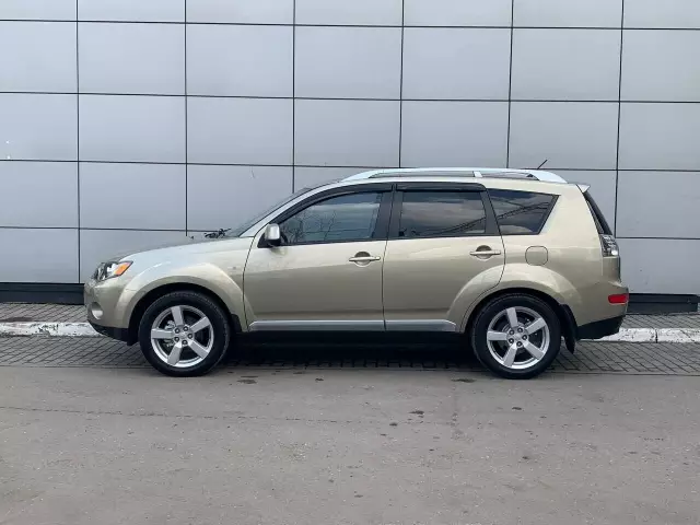 Mitsubishi Outlander 2008