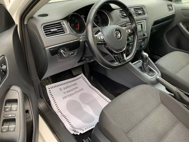 Volkswagen Jetta 2016