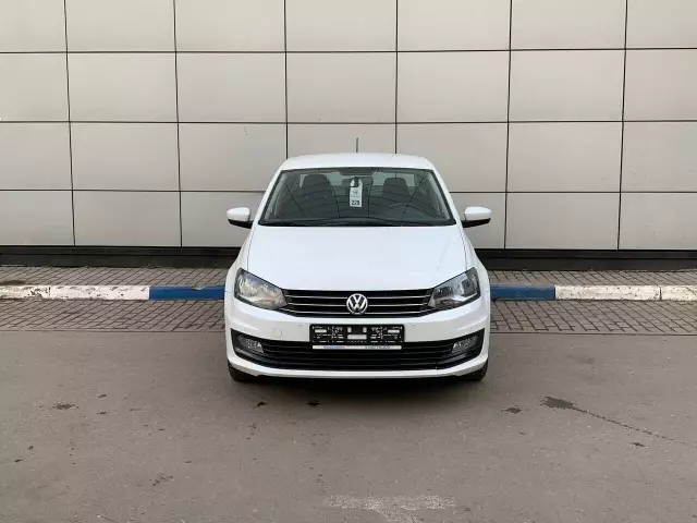 Volkswagen Polo 2016
