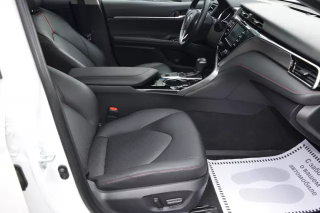 Toyota Camry 2020
