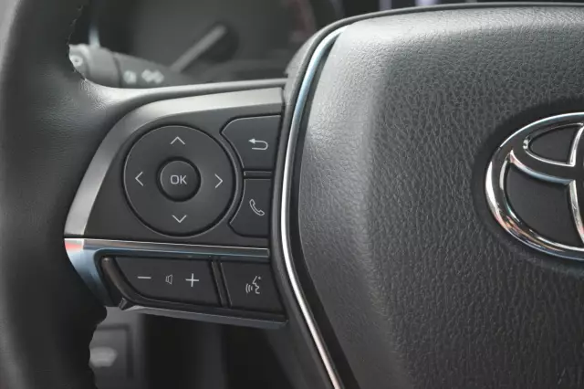 Toyota Camry 2020