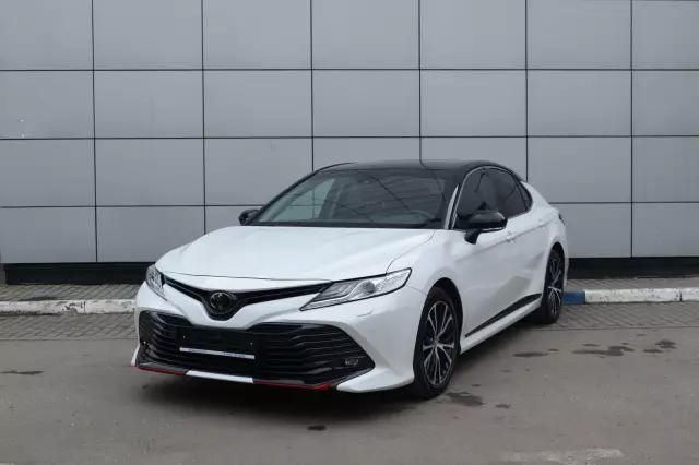 Toyota Camry 2020