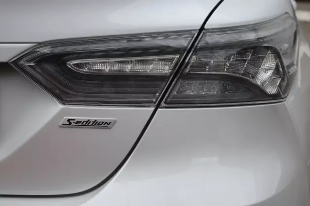 Toyota Camry 2020