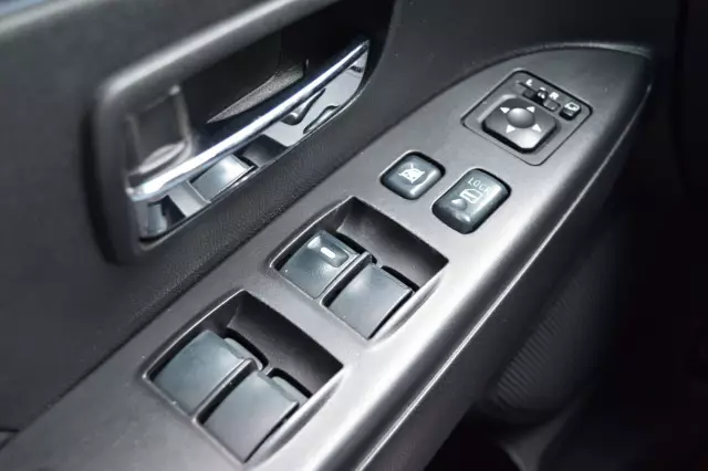 Mitsubishi ASX 2012