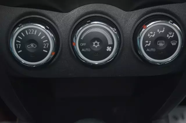 Mitsubishi ASX 2012