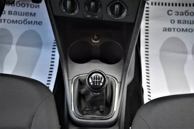 Volkswagen Polo 2016