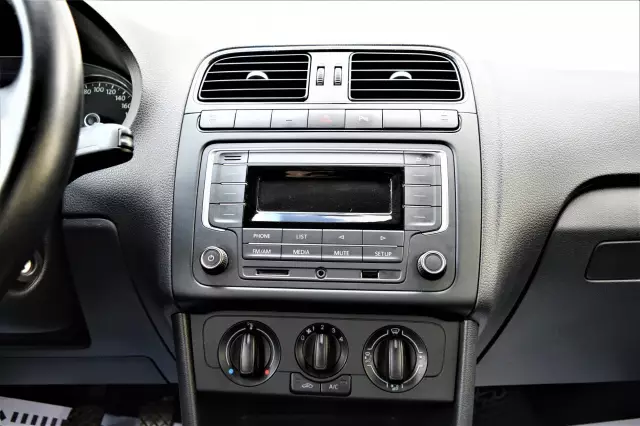 Volkswagen Polo 2016