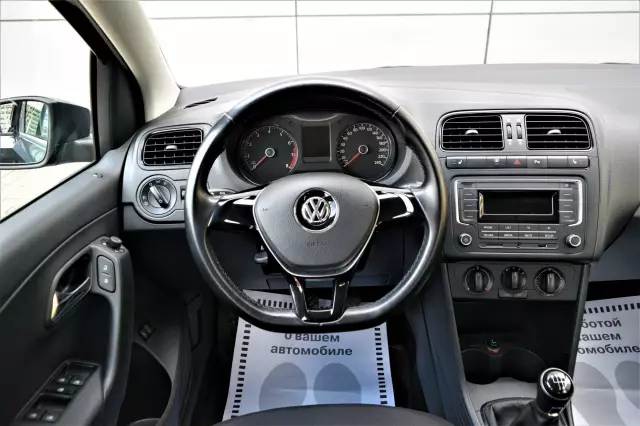 Volkswagen Polo 2016
